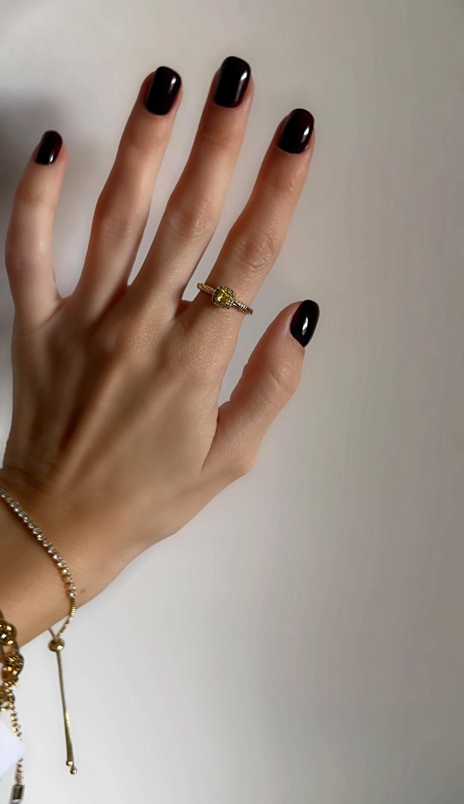 Ring C&C yellow stone